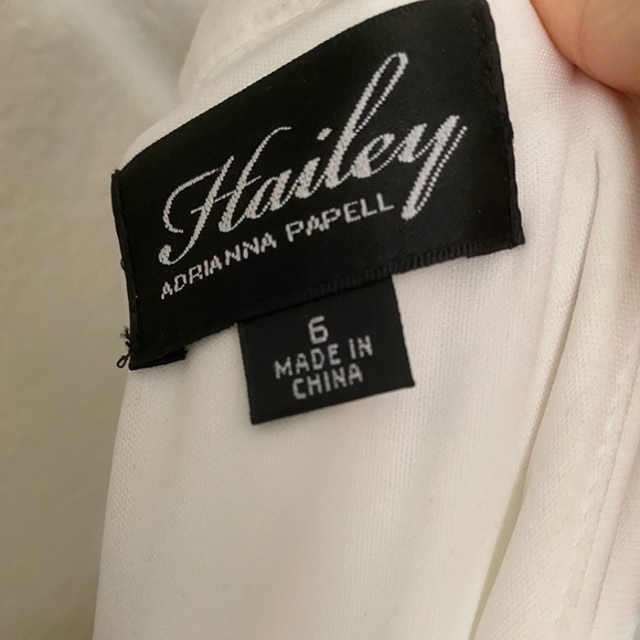 😍 Halter Neck Lace Wedding Dresses - Picture 8 of 8